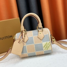 Louis Vuitton Speedy Bags